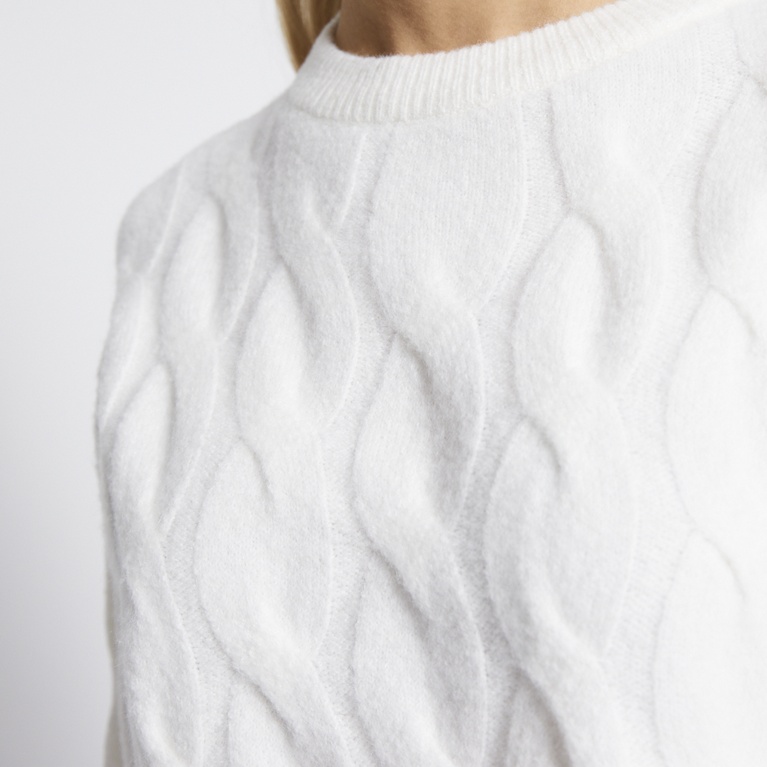 Cable-knit sweater "Alexia"